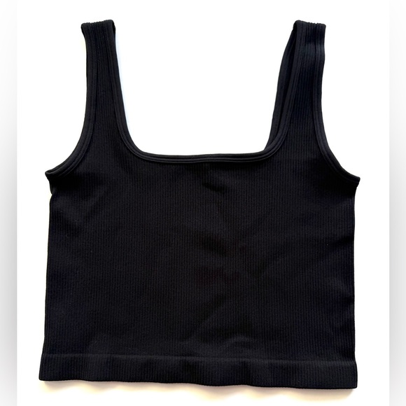 QQQ Tops - Ribbed Cropped Tank Top Black Size S